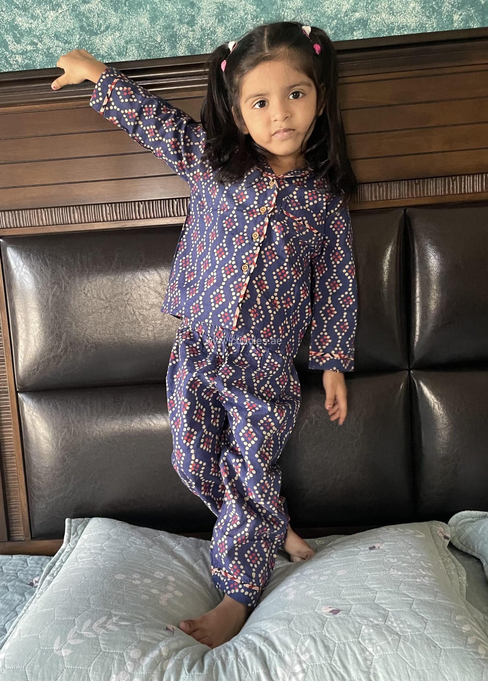 Kids pajamas online best sale