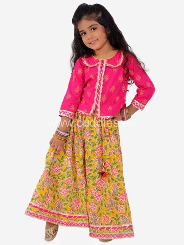Skirt with choli top