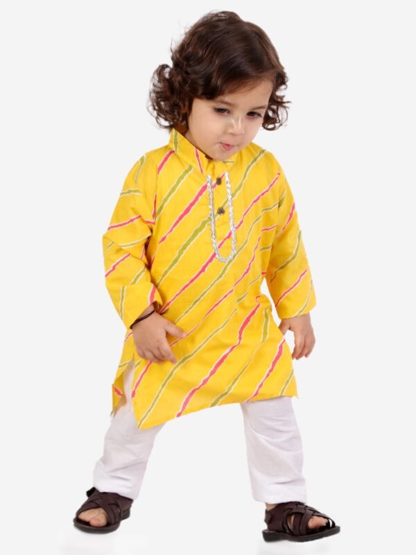 Yellow leheriya kurta pajama designs
