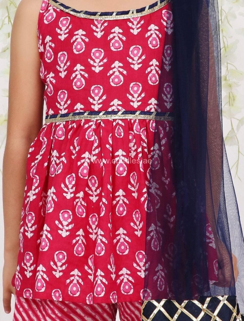 Rani pink and navy blue Ethnic motifs printed Kurti with Sharara and Dupatta set - Image 2