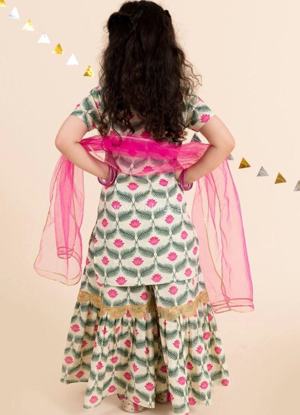 Rosy pink off white lotus print Kurti Skirt set - Image 3