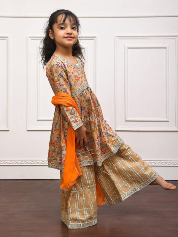 Orange floral printed Kurti Sharara set with Dupatta - Image 2