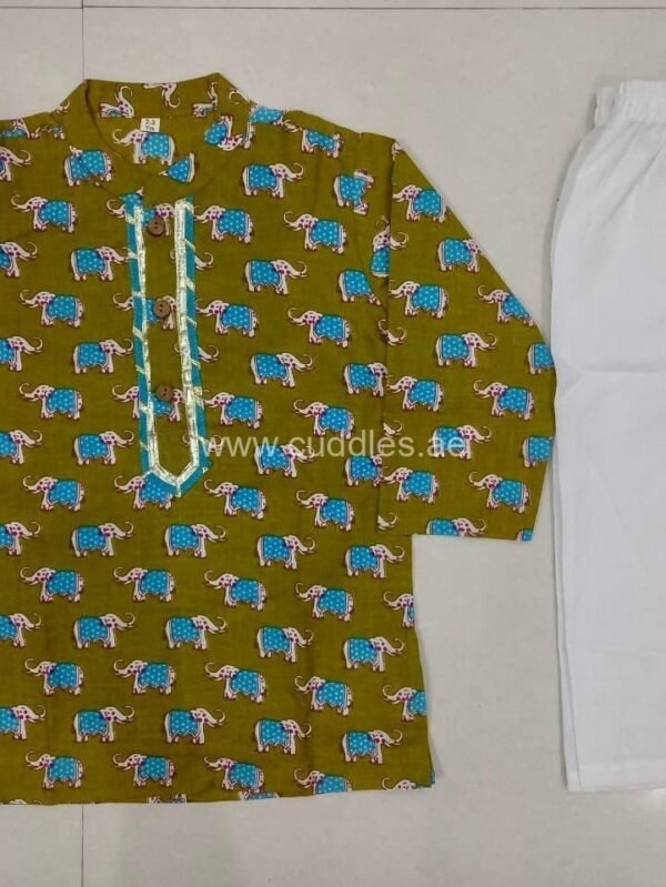 Mehendi green Elephant print Kurta pajama set - Image 4