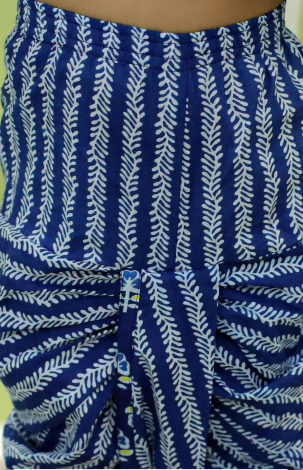 Navy blue Dhoti kurta set - Image 4