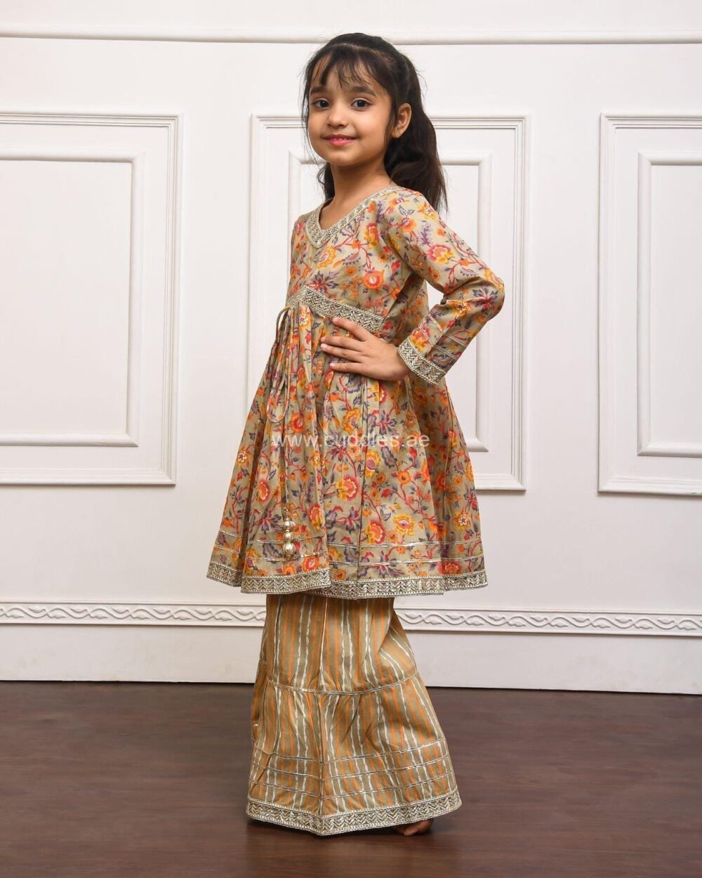 Orange floral printed Kurti Sharara set with Dupatta - Image 3
