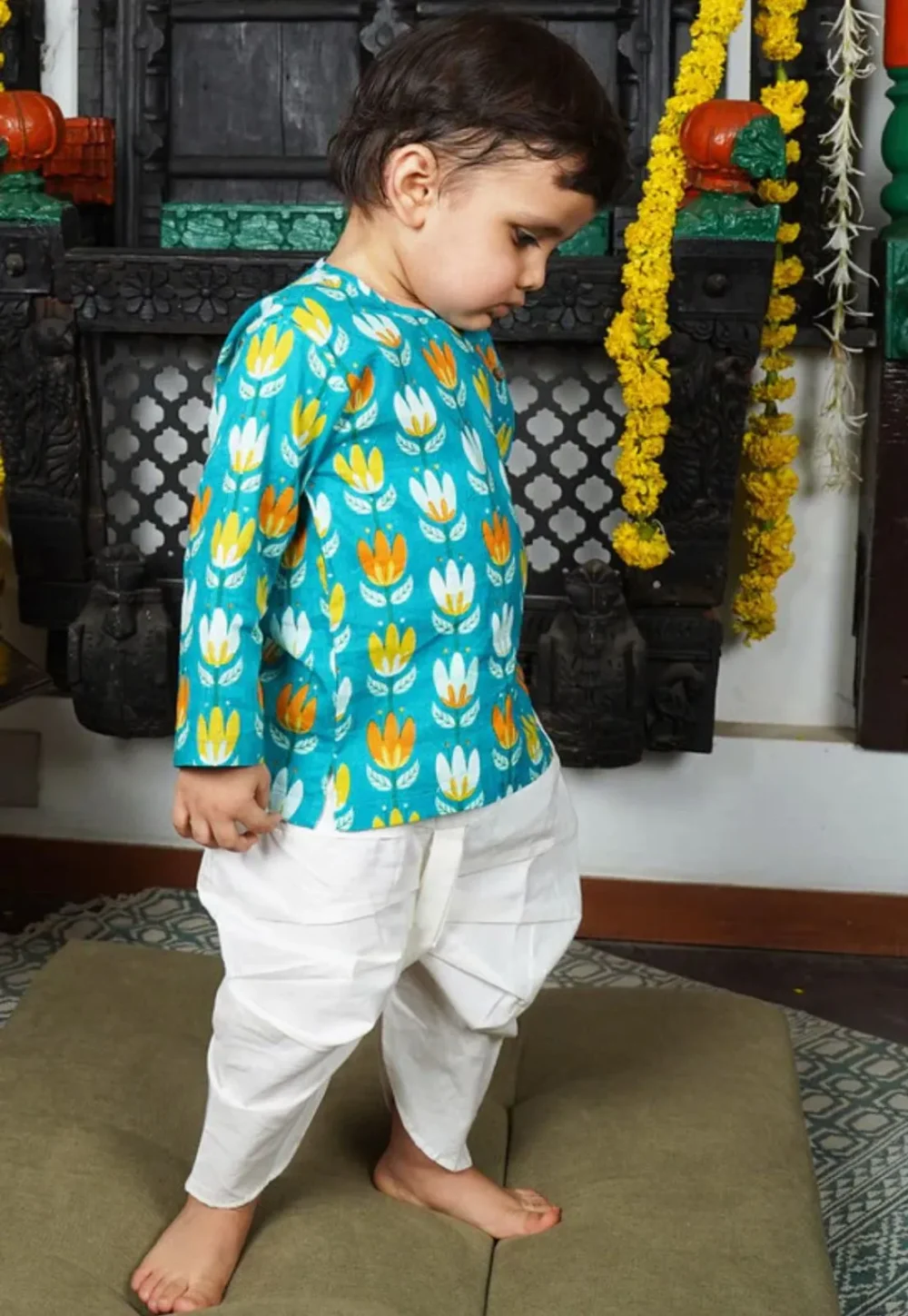 Lotus printed Pure Cotton Kurta with Dhoti - Image 3